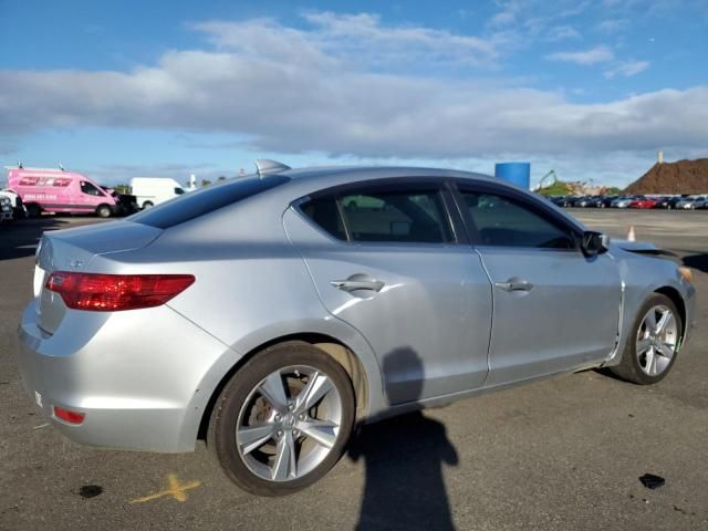 2013 Acura ILX 20 Tech