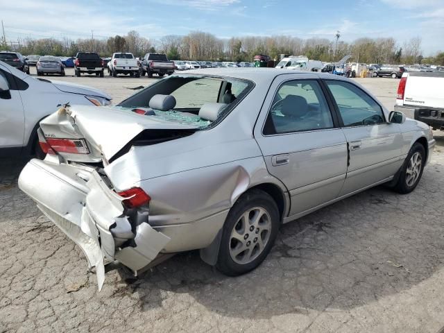 2000 Toyota Camry CE