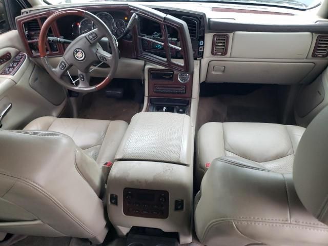 2005 Cadillac Escalade Luxury