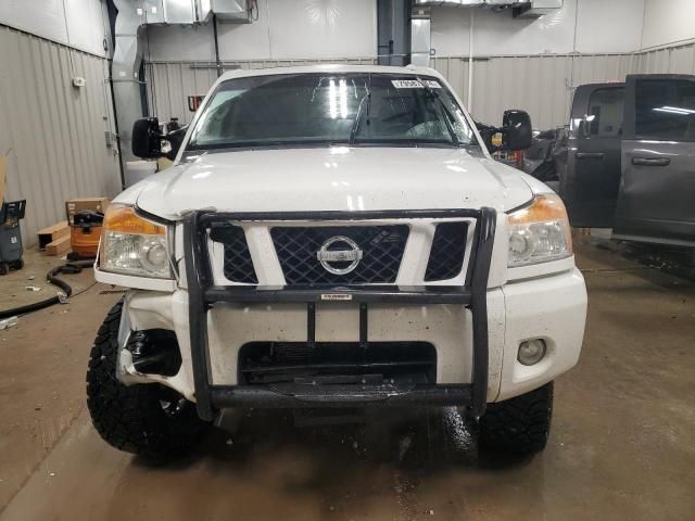 2010 Nissan Titan XE