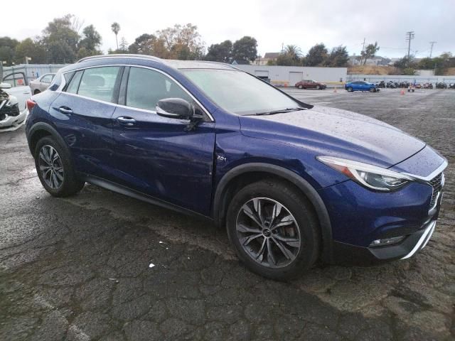 2017 Infiniti QX30 Base