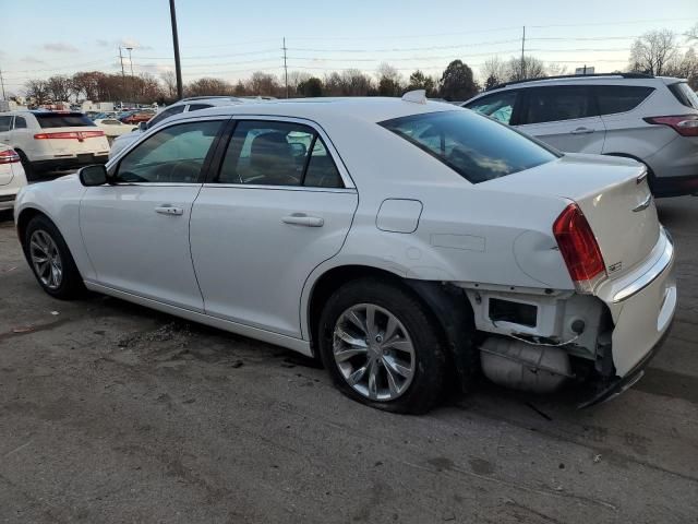 2016 Chrysler 300 Limited