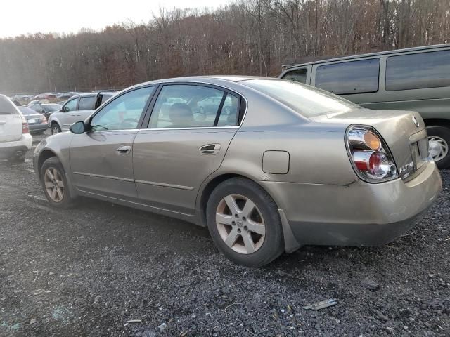 2004 Nissan Altima Base