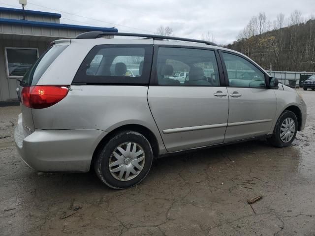 2008 Toyota Sienna CE