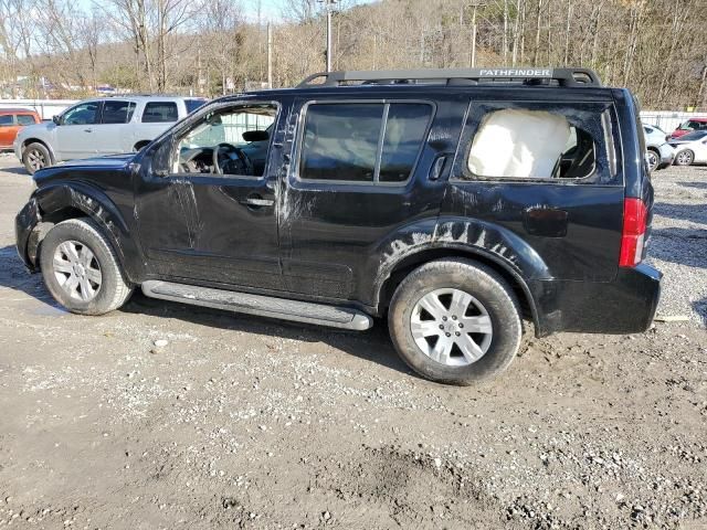 2006 Nissan Pathfinder LE