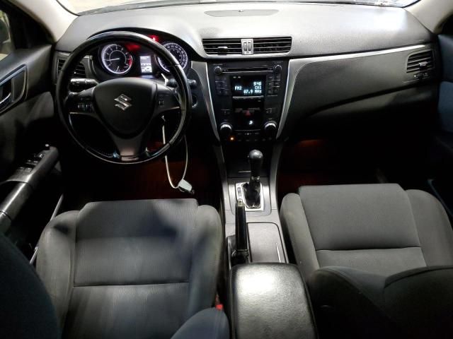 2011 Suzuki Kizashi SE