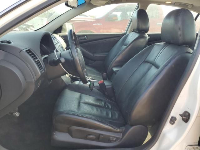 2010 Nissan Altima Base