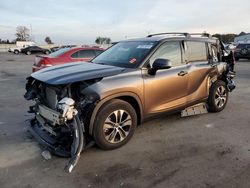 Toyota salvage cars for sale: 2022 Toyota Highlander XLE