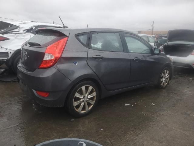 2012 Hyundai Accent GLS