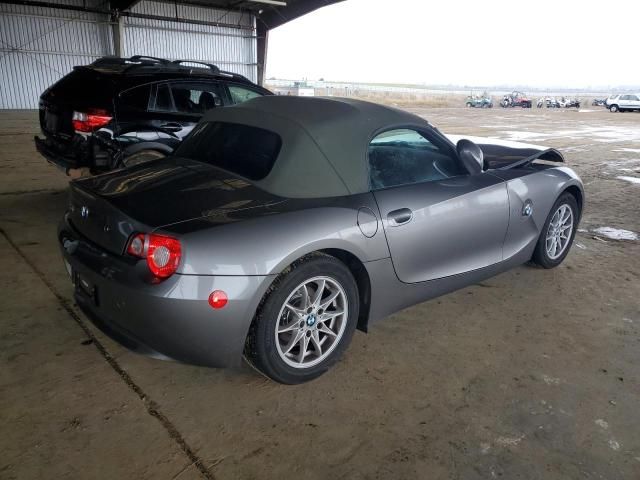 2005 BMW Z4 2.5