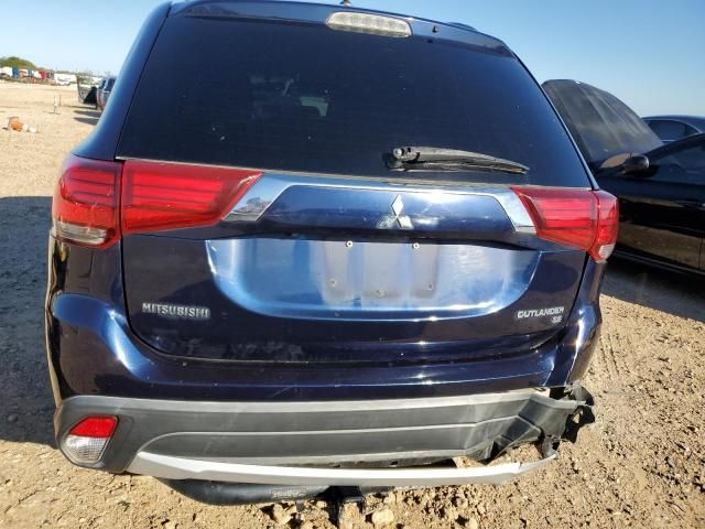 2016 Mitsubishi Outlander SE