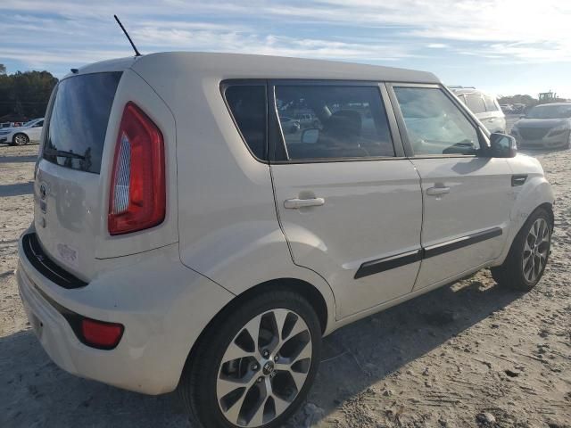 2013 KIA Soul +