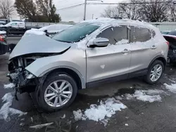 Nissan Vehiculos salvage en venta: 2017 Nissan Rogue Sport S