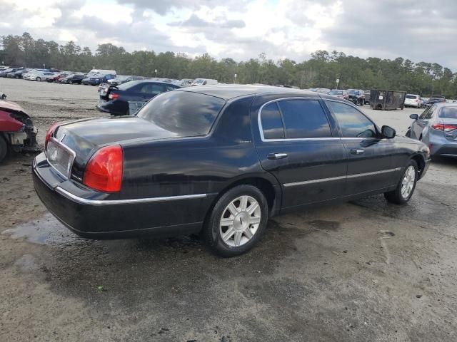 2011 Lincoln Town Car Executive L