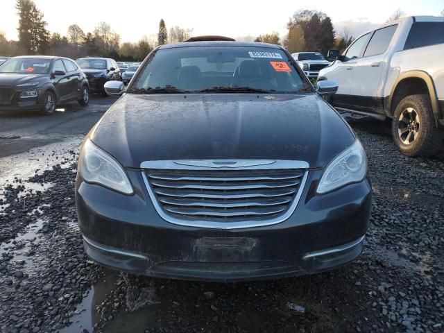 2013 Chrysler 200 Limited