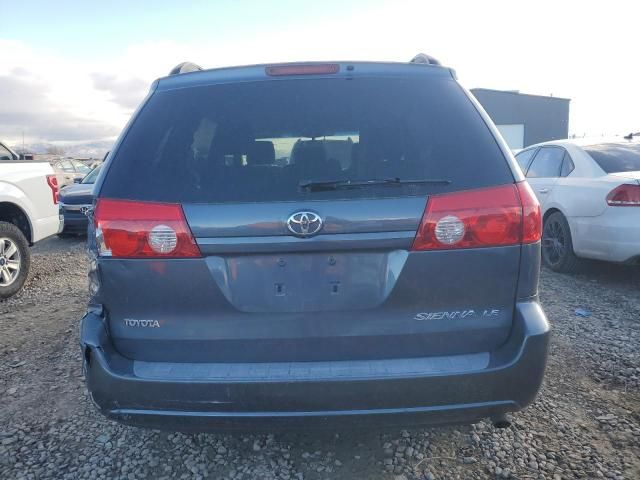 2006 Toyota Sienna CE