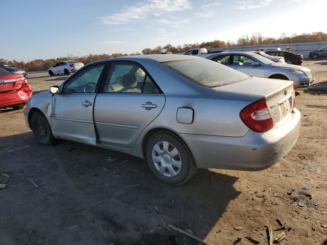 2004 Toyota Camry LE