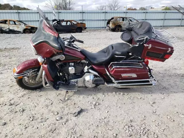 2002 Harley-Davidson Flhtcui