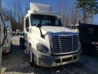 2018 Freightliner Cascadia 125