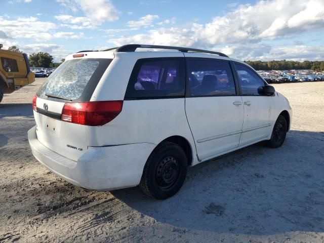 2004 Toyota Sienna CE