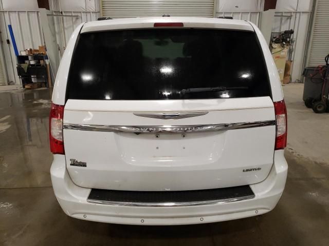 2015 Chrysler Town & Country Limited Platinum