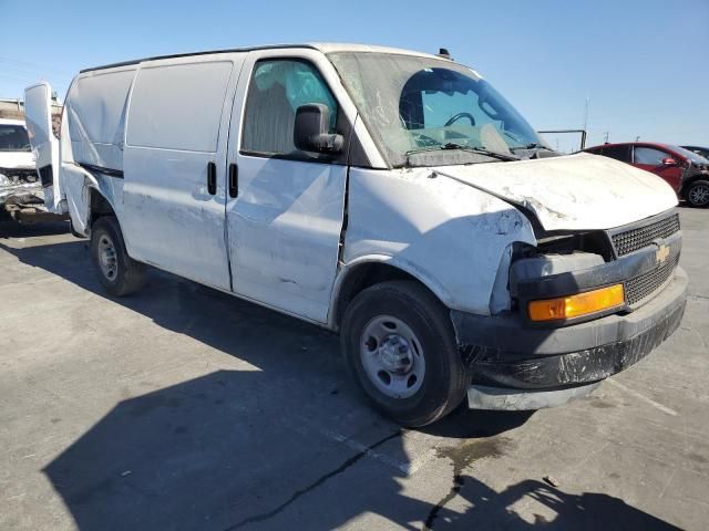 2020 Chevrolet Express G2500