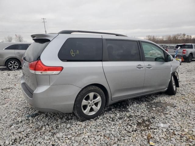 2011 Toyota Sienna LE