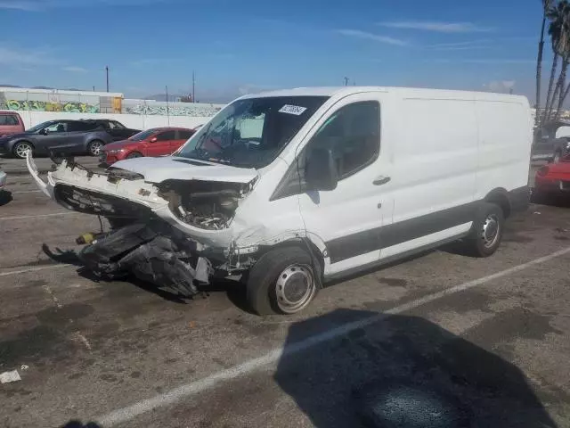 2018 Ford Transit T-150