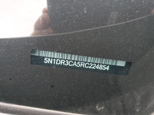 2024 Nissan Pathfinder SL