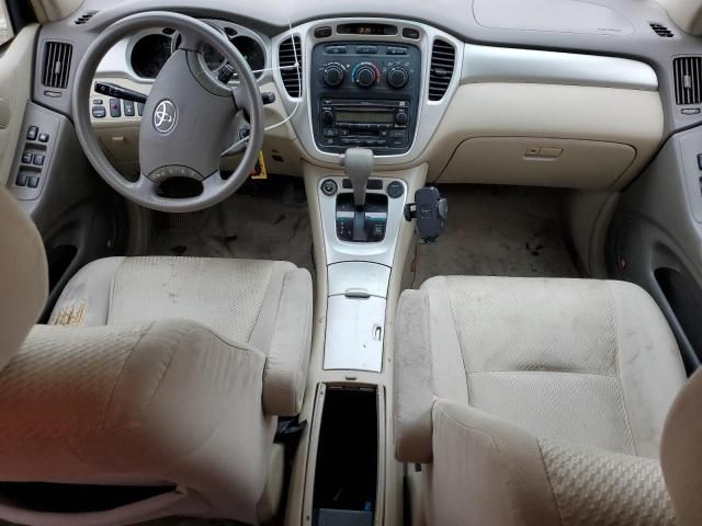 2004 Toyota Highlander Base