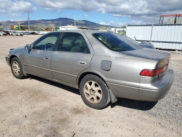 1997 Toyota Camry LE