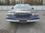 1995 Lincoln Town Car Signature