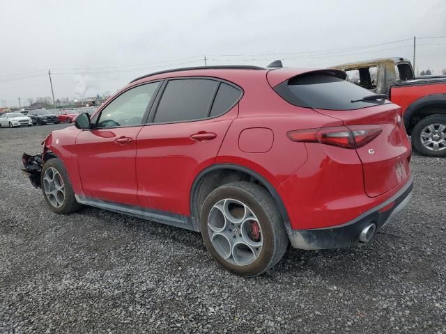 2018 Alfa Romeo Stelvio Sport