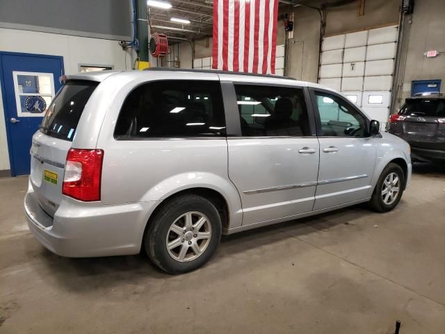 2012 Chrysler Town & Country Touring