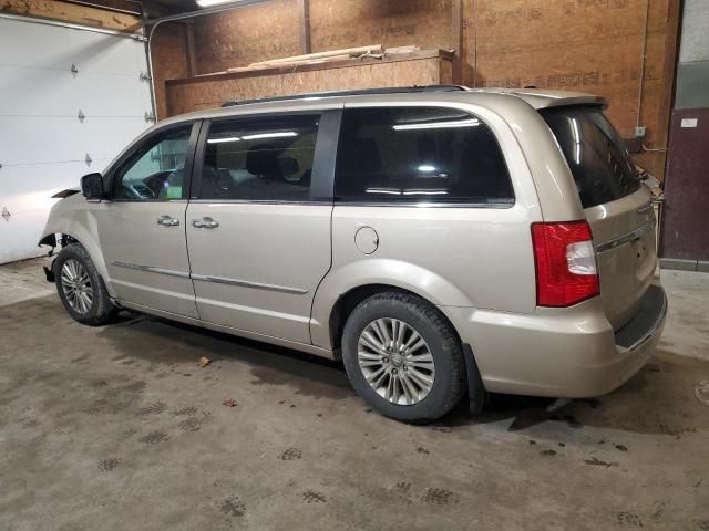 2012 Chrysler Town & Country Touring L