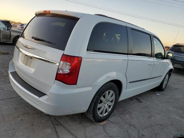 2016 Chrysler Town & Country Touring