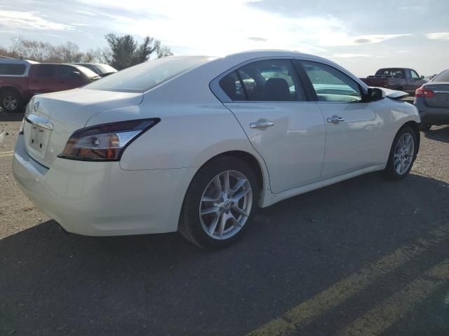 2014 Nissan Maxima S