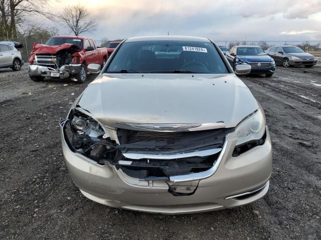 2013 Chrysler 200 LX