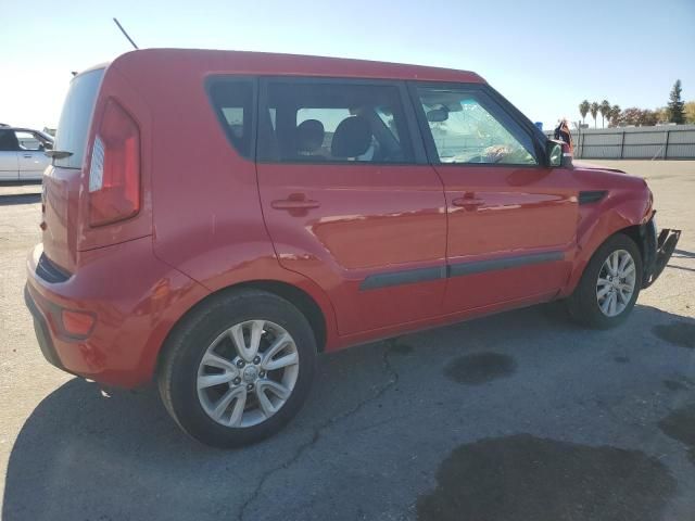 2013 KIA Soul +