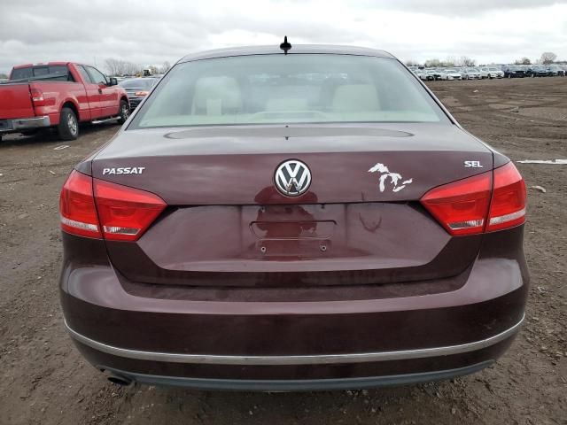 2012 Volkswagen Passat SEL