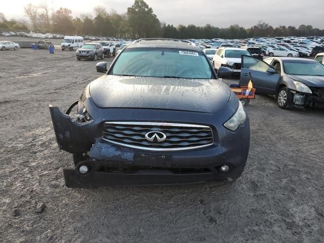 2011 Infiniti FX35