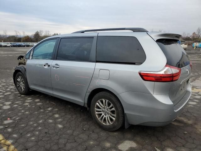 2015 Toyota Sienna XLE