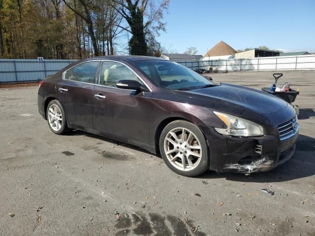 2010 Nissan Maxima S