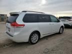 2013 Toyota Sienna XLE