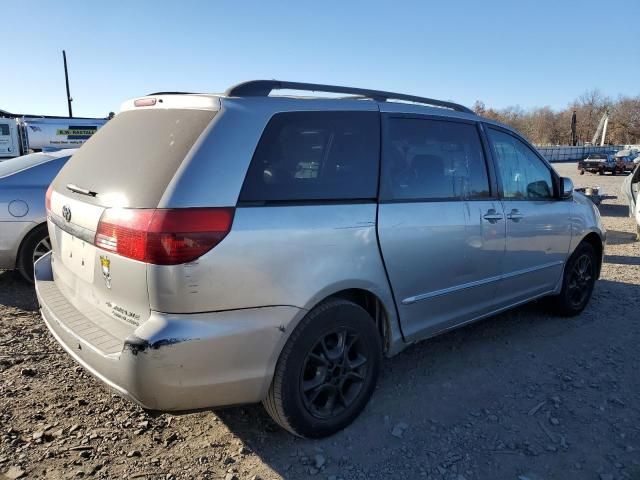 2004 Toyota Sienna XLE