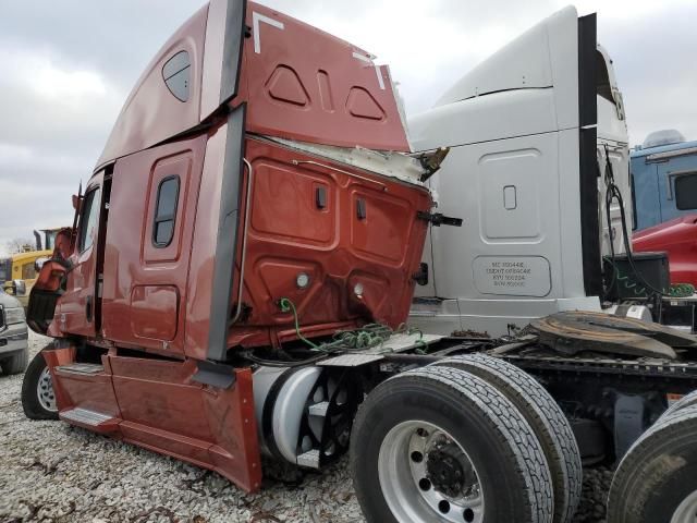 2022 Freightliner Cascadia 126