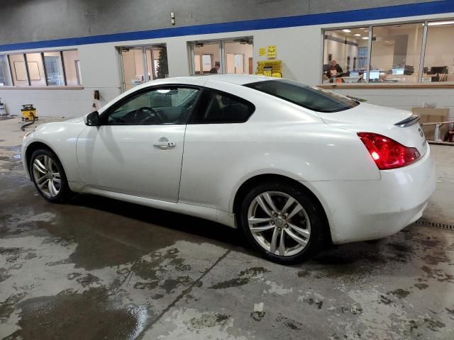 2010 Infiniti G37