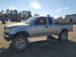 Salvage cars for sale from Copart Longview, TX: 2000 Toyota Tacoma Xtracab