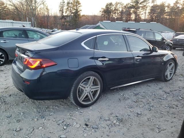 2017 Infiniti Q70 3.7