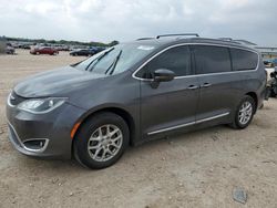 Chrysler Vehiculos salvage en venta: 2020 Chrysler Pacifica Touring L